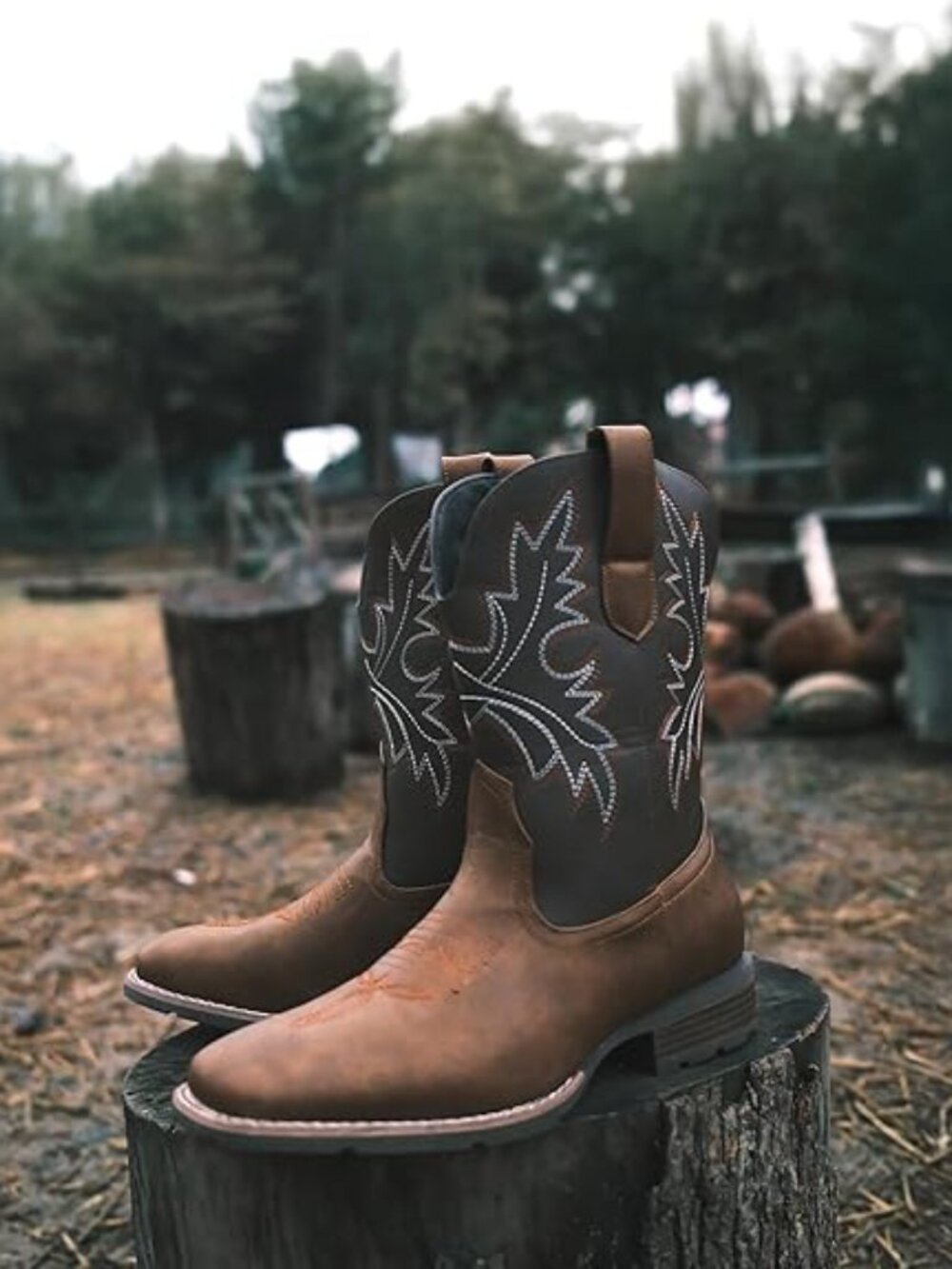 Cowboy Boots for Men - Western Men's Boots with Classic Embroidere